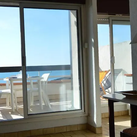 Appt T3 Avec Terrasse, Clim, Parking A Cap D'agde, Proche Et Commerces - Fr-1-249-38 Apartment *