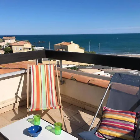 Appt T3 Avec Terrasse, Clim, Parking A Cap D'agde, Proche Et Commerces - Fr-1-249-38 Apartment