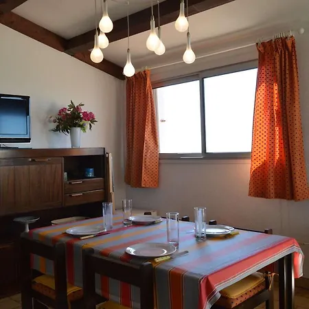 Appt T3 Avec Terrasse, Clim, Parking A Cap D'agde, Proche Et Commerces - Fr-1-249-38 Apartment Agde
